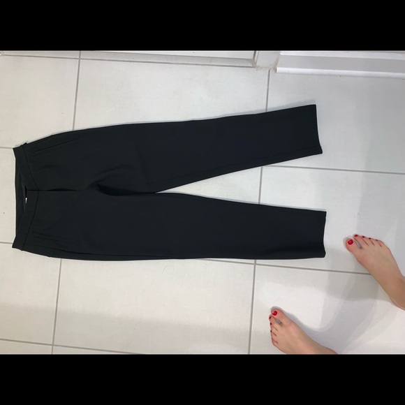 Lululemon on the move pants - Picture 2 of 3